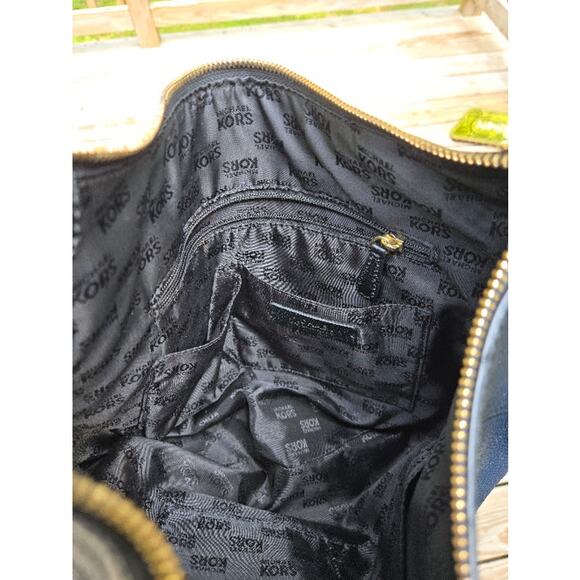 Michael Kors Karson Large Pebbled Leather Shoulder Bag  Black Purse Gold Hardwar - Picture 11 of 15